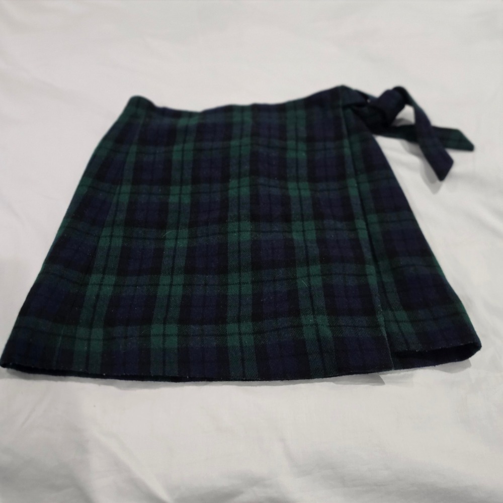 J.Crew Wrap Skirt Womens 2 Green Navy Plaid Excellent Black Watch Wool Blend
